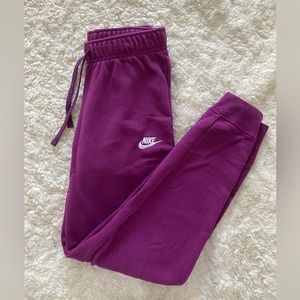 Nike Joggers